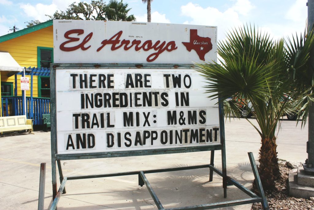 Funny Signs In Texas Which Cannot Be Found Anywhere Else In The World